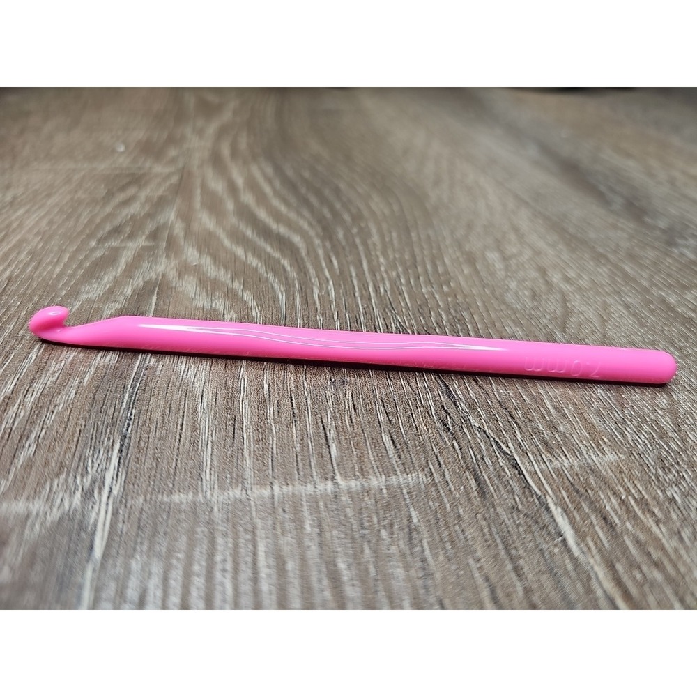 Large Crochet Hooks 7mm Ergonomic Plastic Crochet Hooks Pink